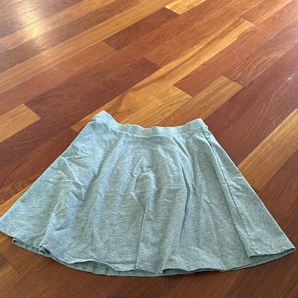 Forever 21 grey skater skirt